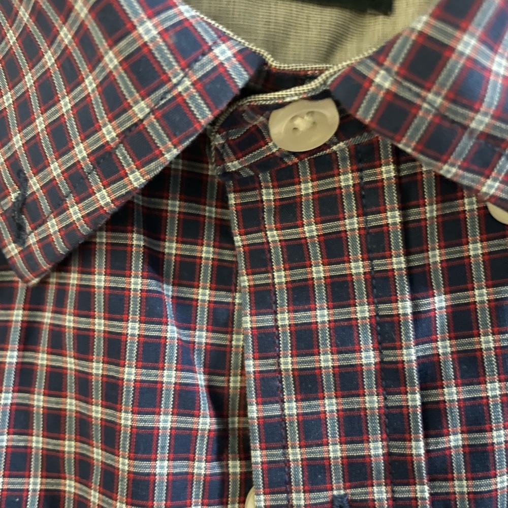 Nautica Men's Casual Navy Blue & Red Plaid Shirt size medium - Picture 6 of 6